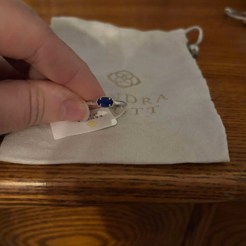Kendra Scott Ring NWT Size 8